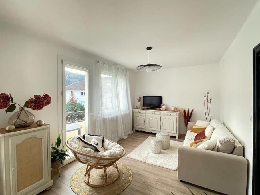 Superbe Appartement Avec Salle De Jeux Vaux-lès-Saint-Claude Kültér fotó